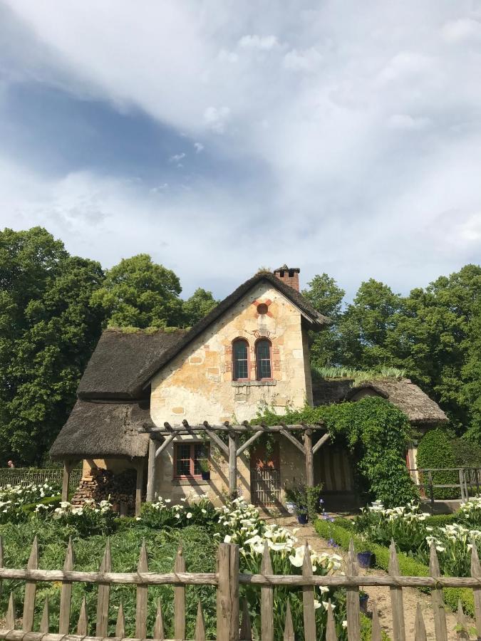 Les Mansardes Du Roi - Tout Proche Chateau Versailles Luaran gambar